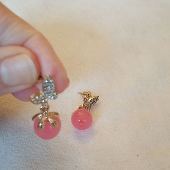 Butterfly dangle 14k plated earrings - Picture 6 of 10